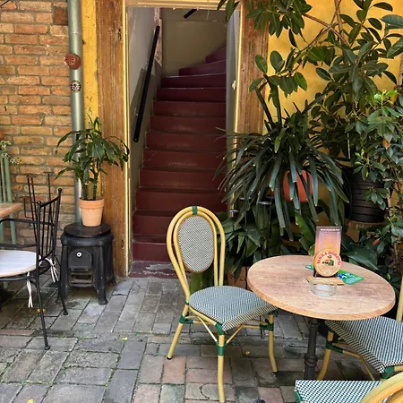 住宿加早餐酒店 “咖啡 - 咖啡”住宿加早餐旅馆 3*