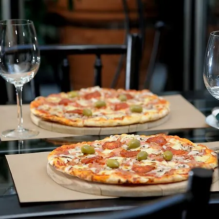 ベッド・アンド・ブレックファスト 